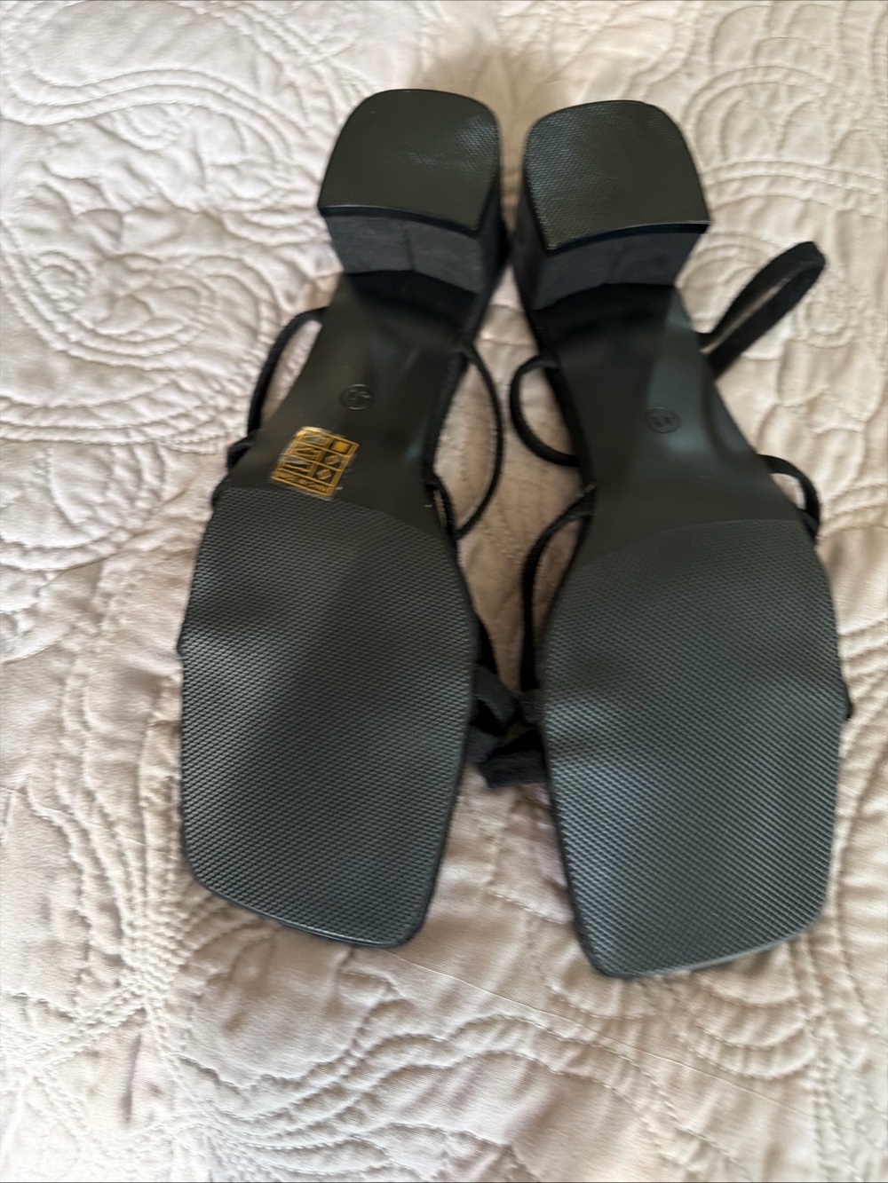 New Women’s Black Strappy Square-Toe Heeled Sandals size 9 - Picture 4 of 4